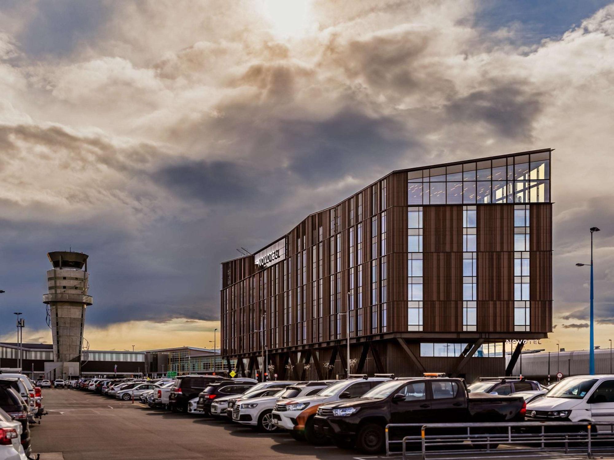 Novotel Christchurch Airport Exteriör bild